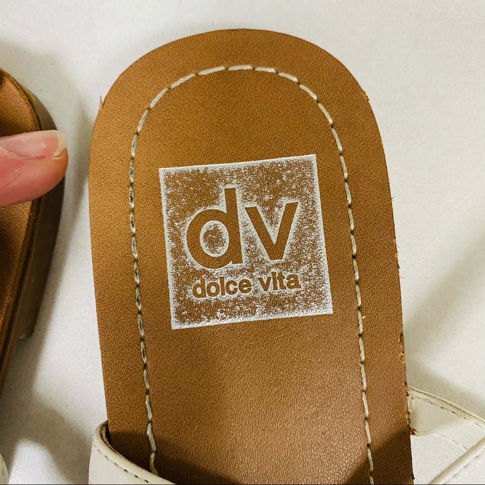 Worn Once Dolce Vita Silver Sandals Size 8 - Picture 2 of 3
